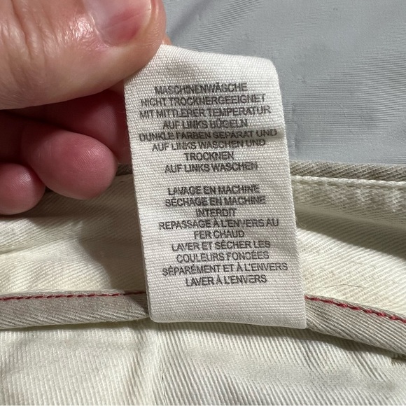 Boden Men’s Embroidered Seahorse Chino Shorts size 34 - Picture 8 of 8